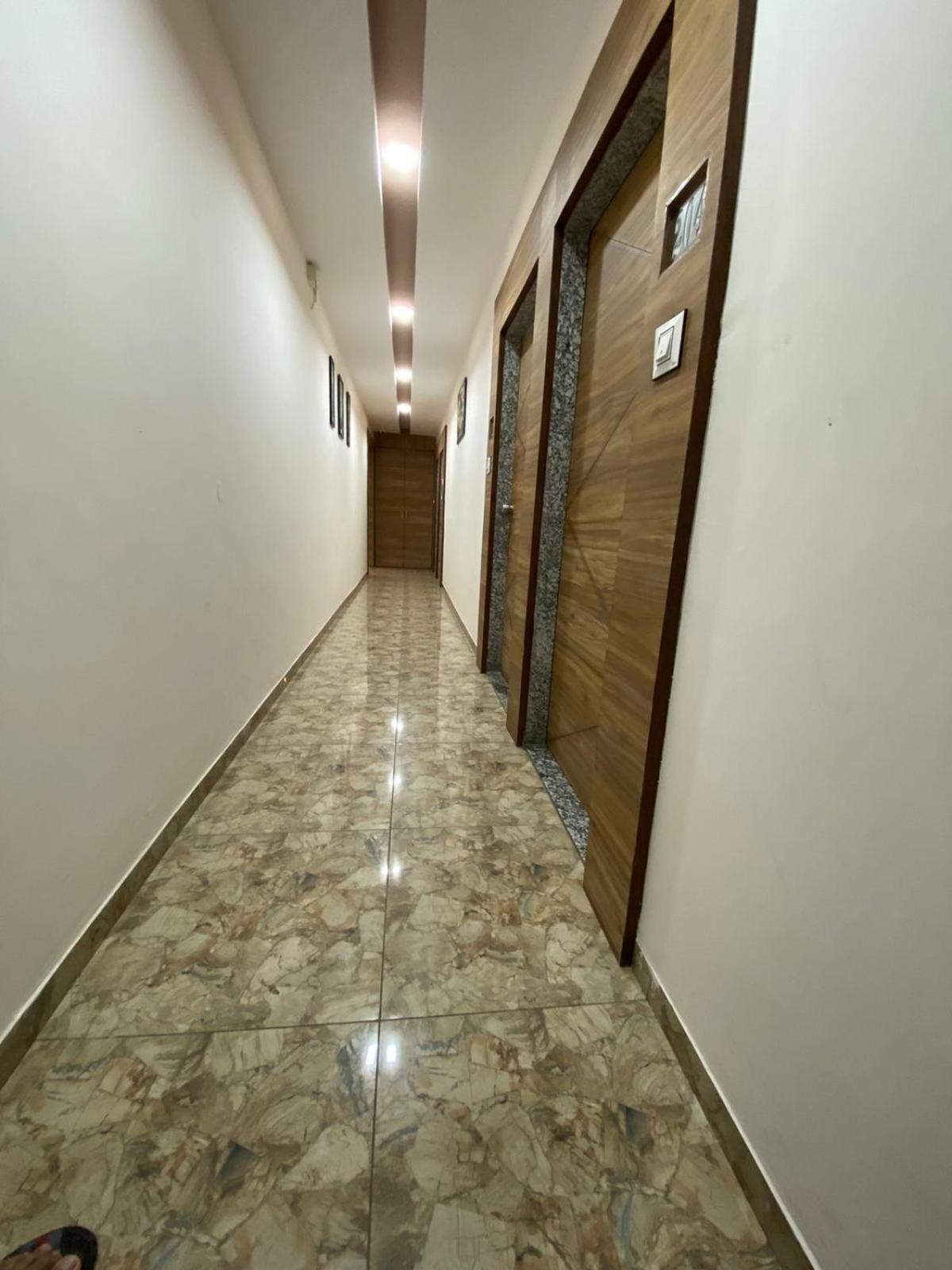 Hotelsuncity Inn Vadodara Luaran gambar